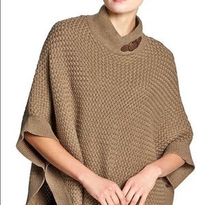Banana Republic Buckled Crosshatched Cape