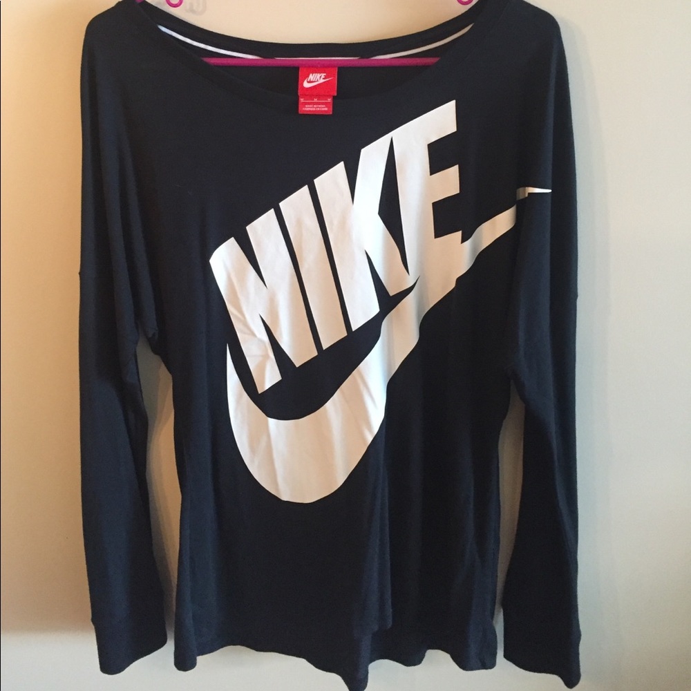 Nike long sleeve shirt