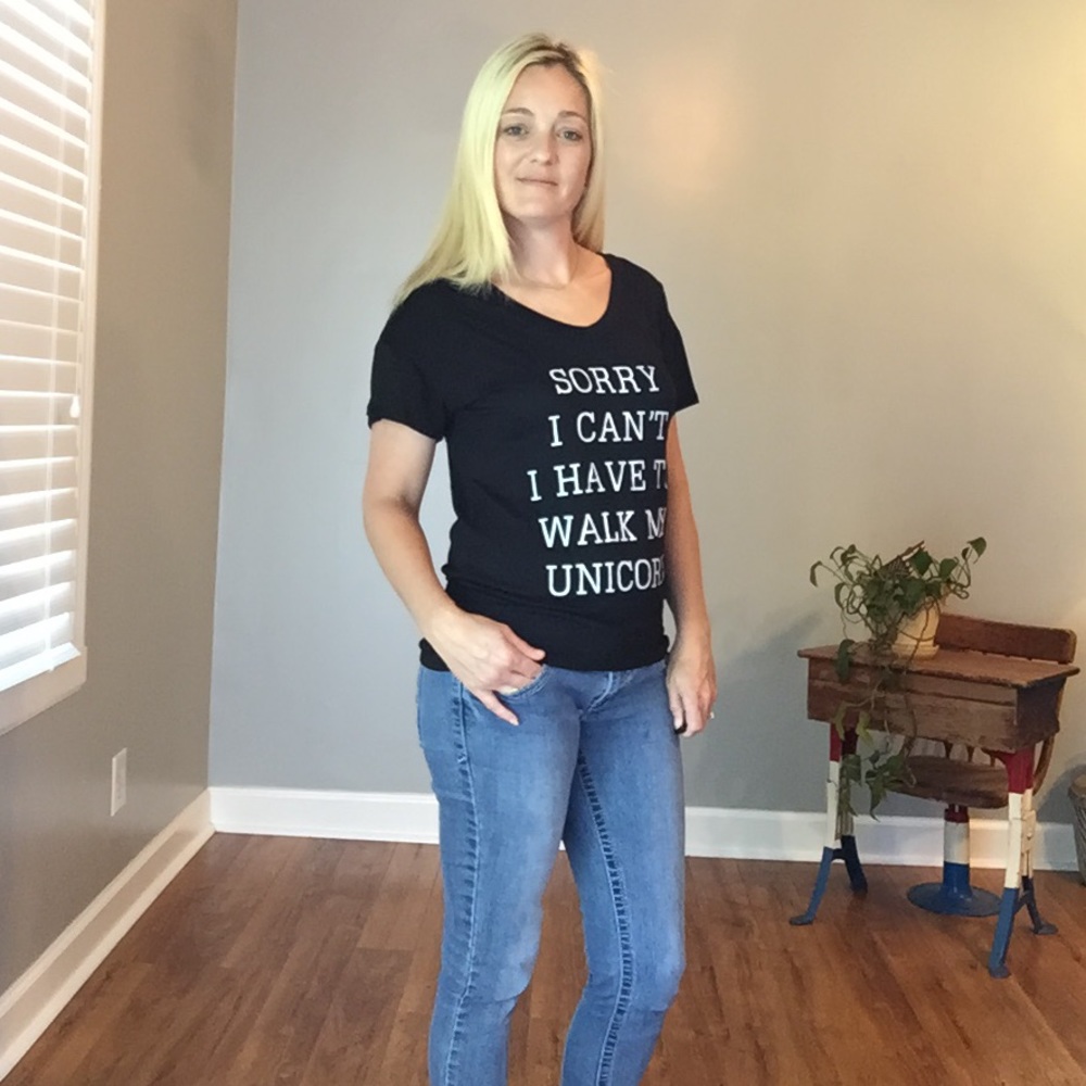 Unicorn V Neck Tee - Picture 4 of 5