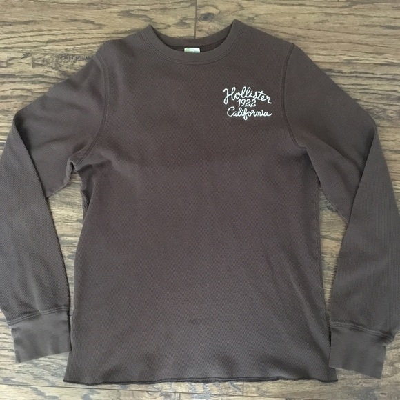 Hollister Other - Hollister long sleeve
