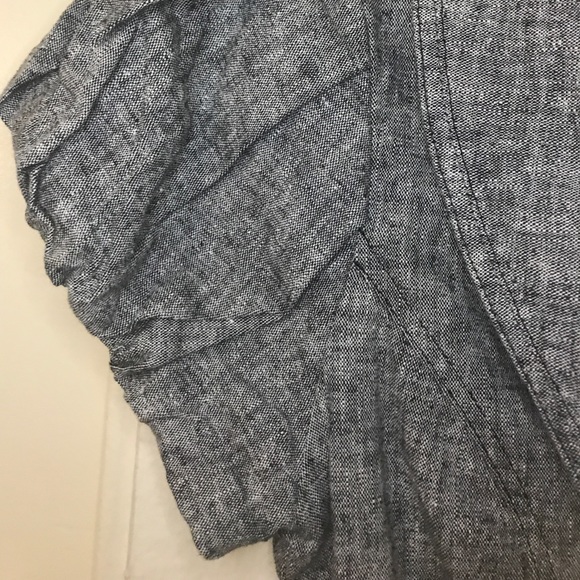 Top - Picture 2 of 5