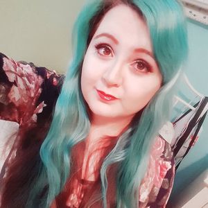 Meet your Posher, Allyson