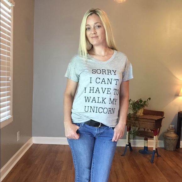 🦄 1 Small Left 🦄Unicorn V Neck Tee - Picture 2 of 5