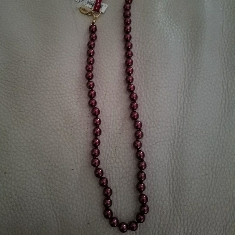 Pilgrim fuchsia faux Pearl necklace, 15". NWT.