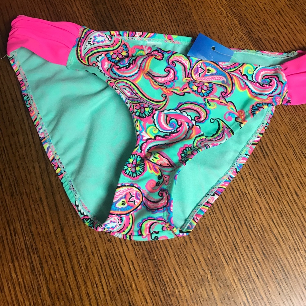 Never worn paisley print bikini bottoms