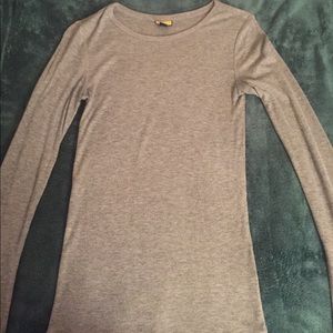 Grey long sleeved shirt