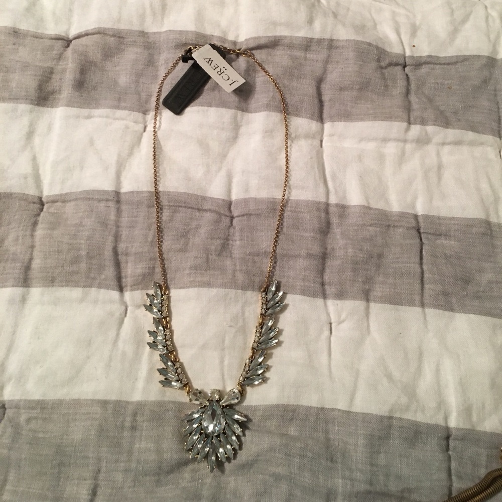 J crew necklace - Picture 2 of 3