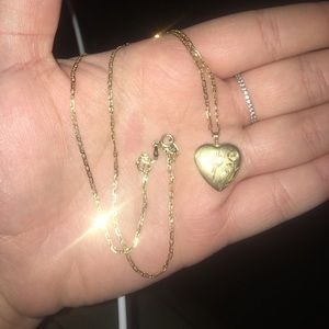 14k gold locket necklace