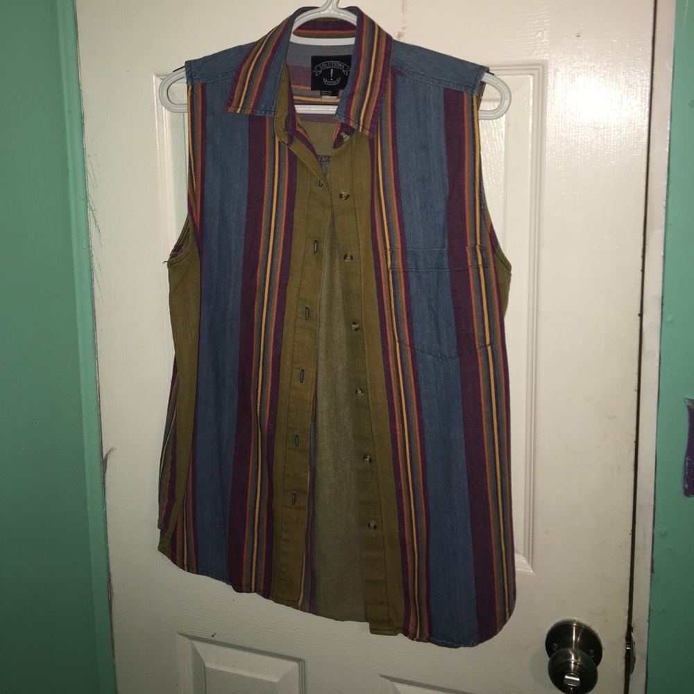 Striped no sleeve button down