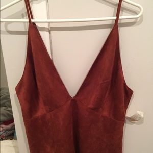 Velvet sleeveless blouse