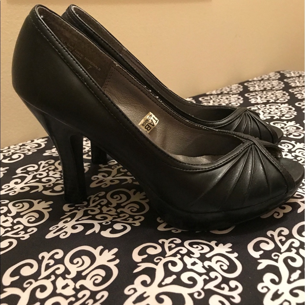 Xhiliration open toe heels