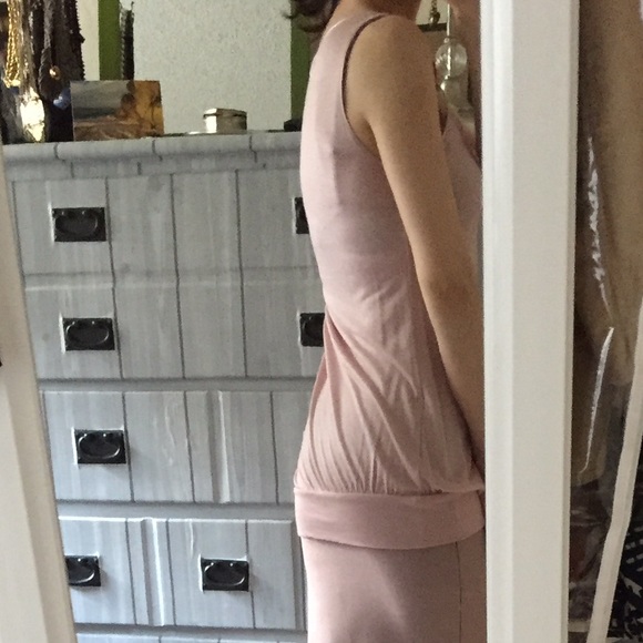 💕 TOP💕 - Picture 3 of 5