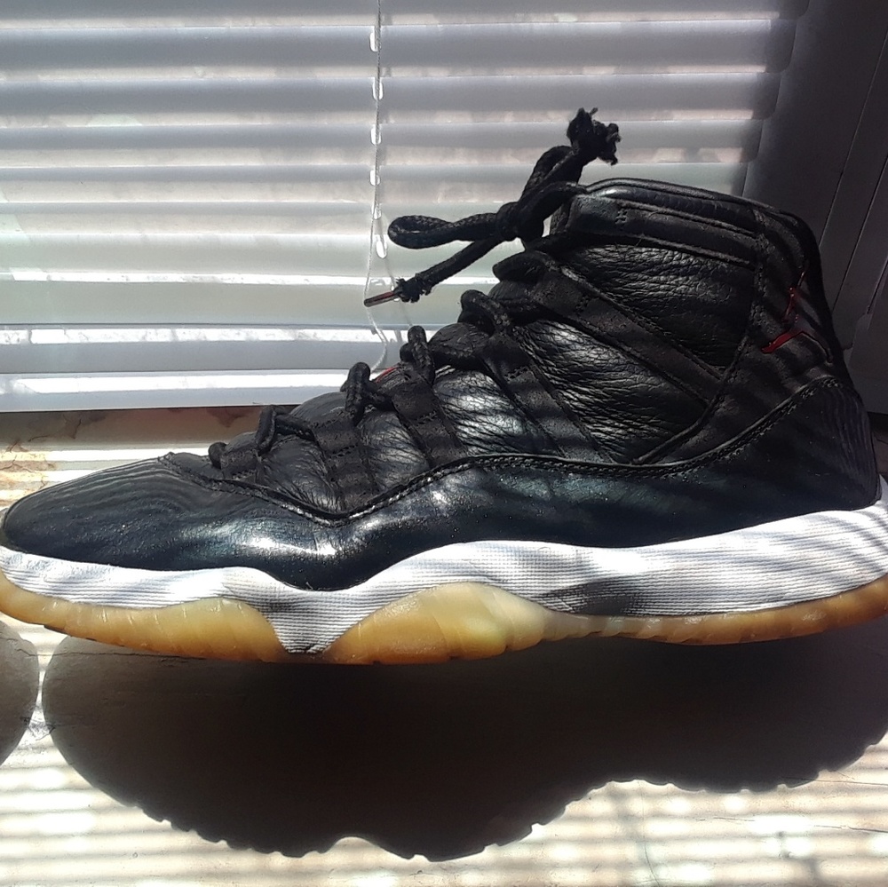 Jordan 11 72-10