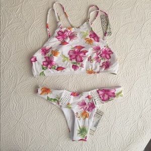 NWT frankies bikini medium