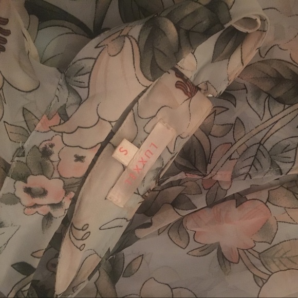 Dress/ Romper Small - Picture 4 of 4