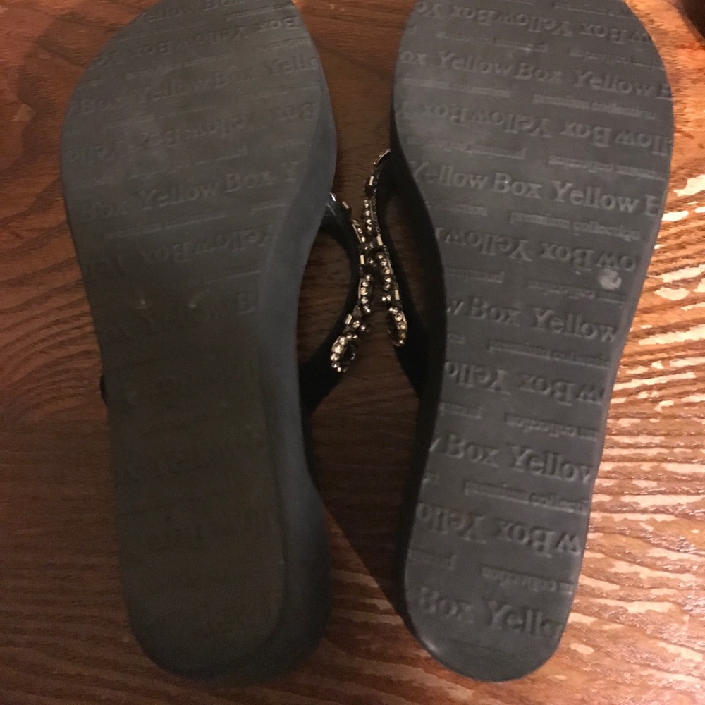 Yellow Box wedge sandal - size 9 - Picture 5 of 7