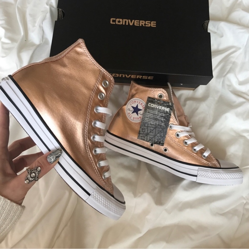 ☀️HP☀️NWT rose gold converse high top - Picture 4 of 7