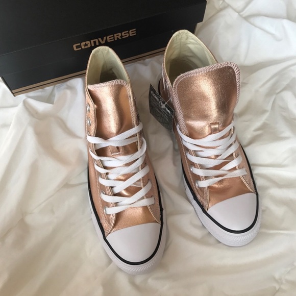 ☀️HP☀️NWT rose gold converse high top - Picture 6 of 7