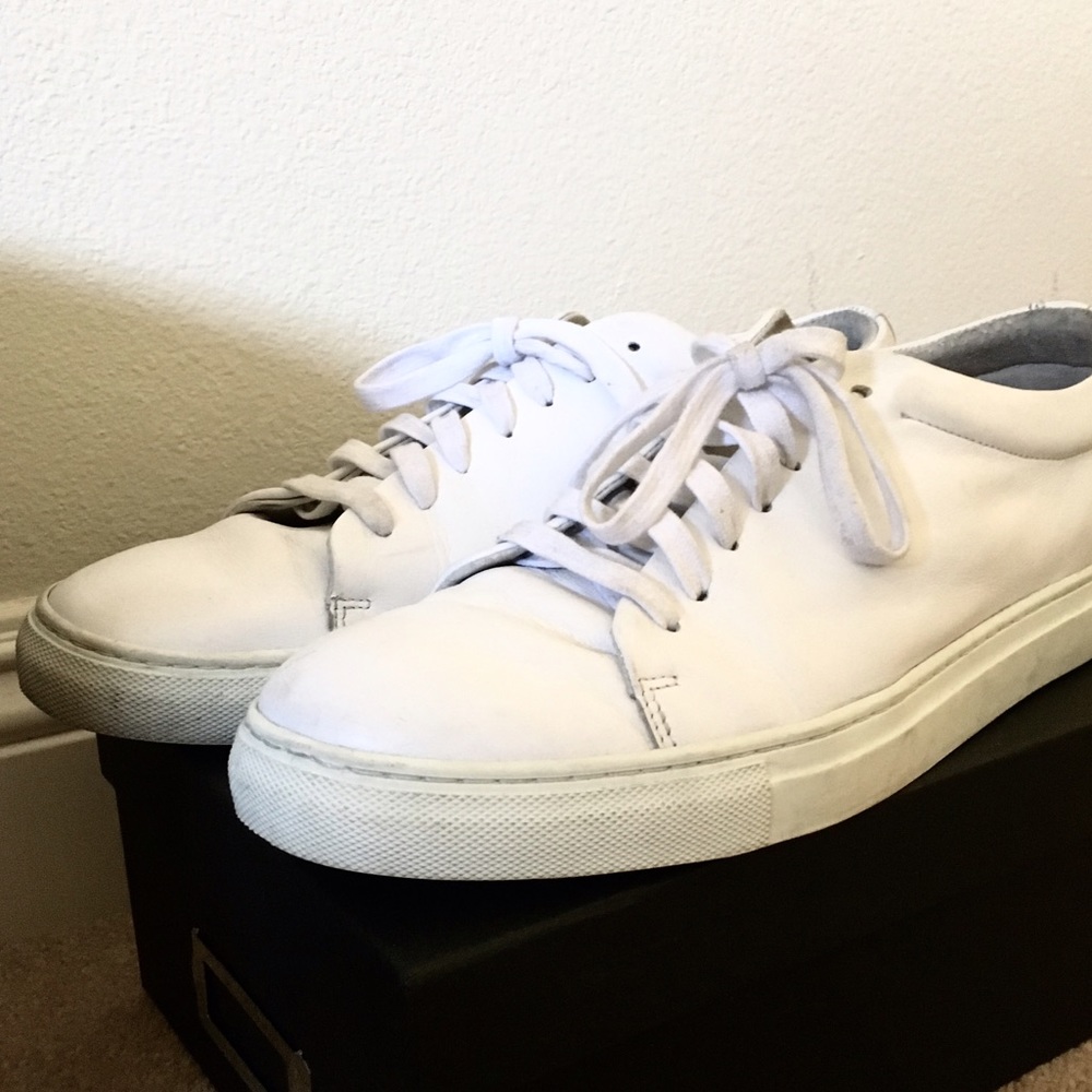 M.Studio Paris white leather shoes