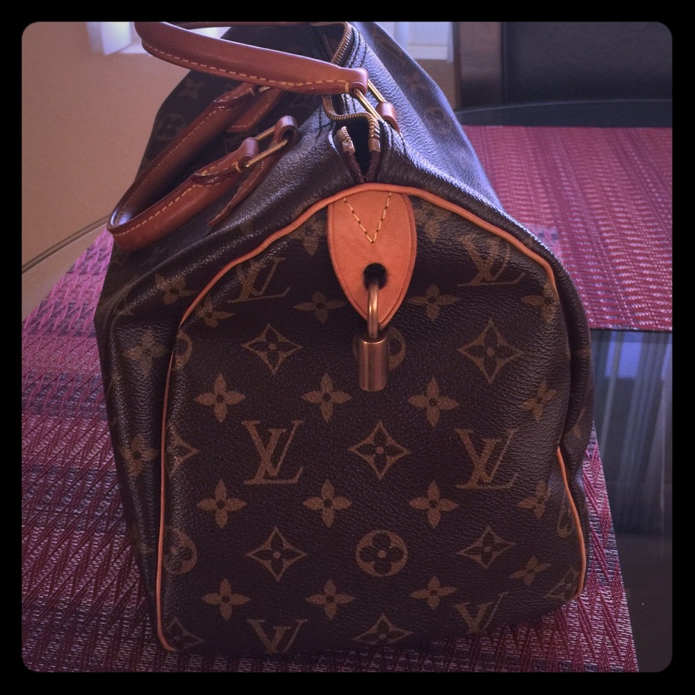Gorgeous lv speedy 30