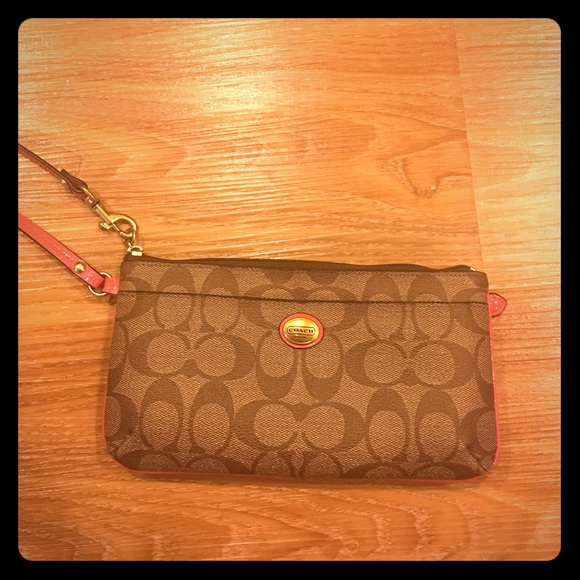 Coach wristlet - Picture 1 of 6