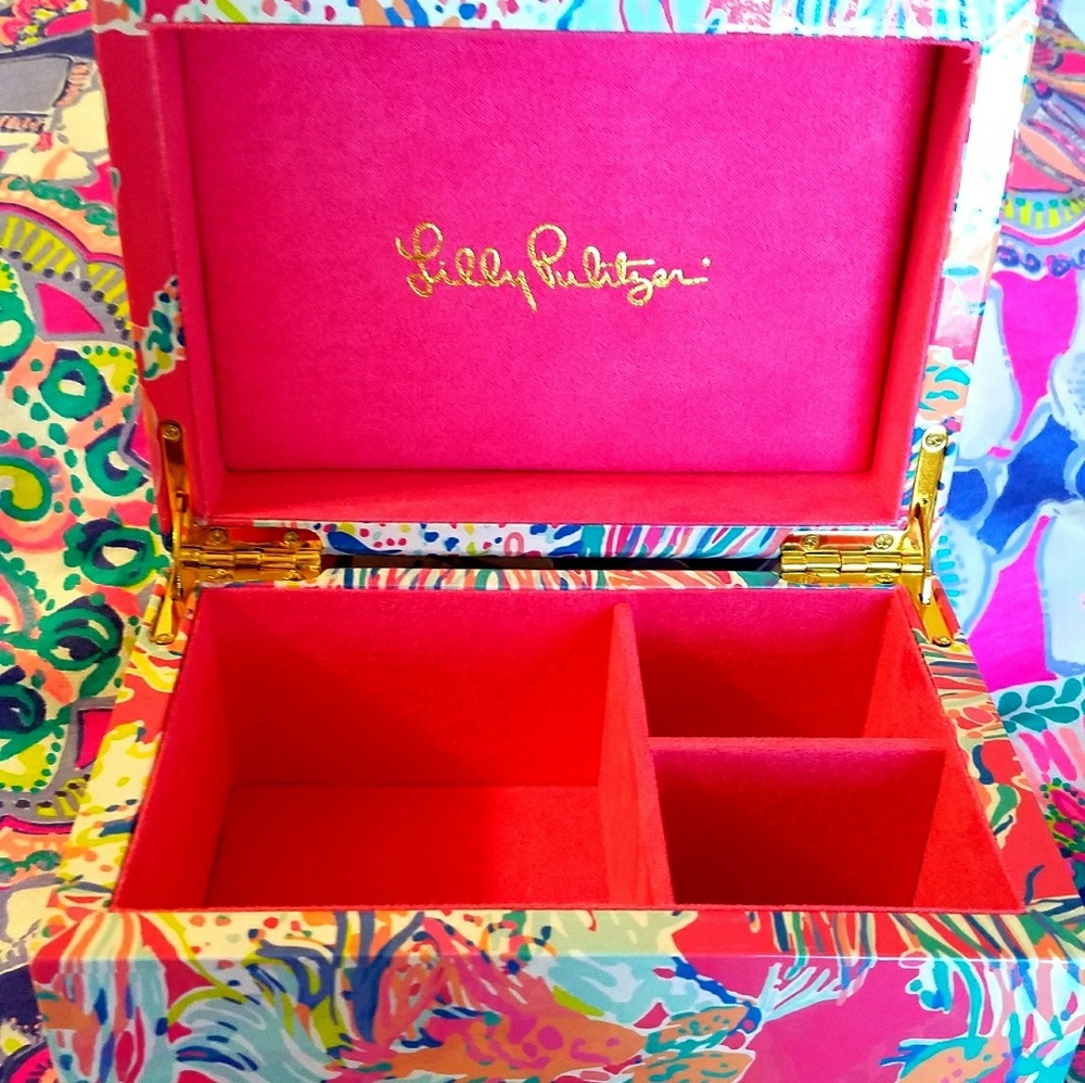 Lilly Pulitzer jewelery box