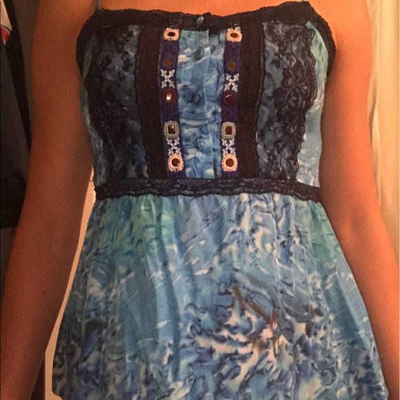 Tank - Picture 1 of 2