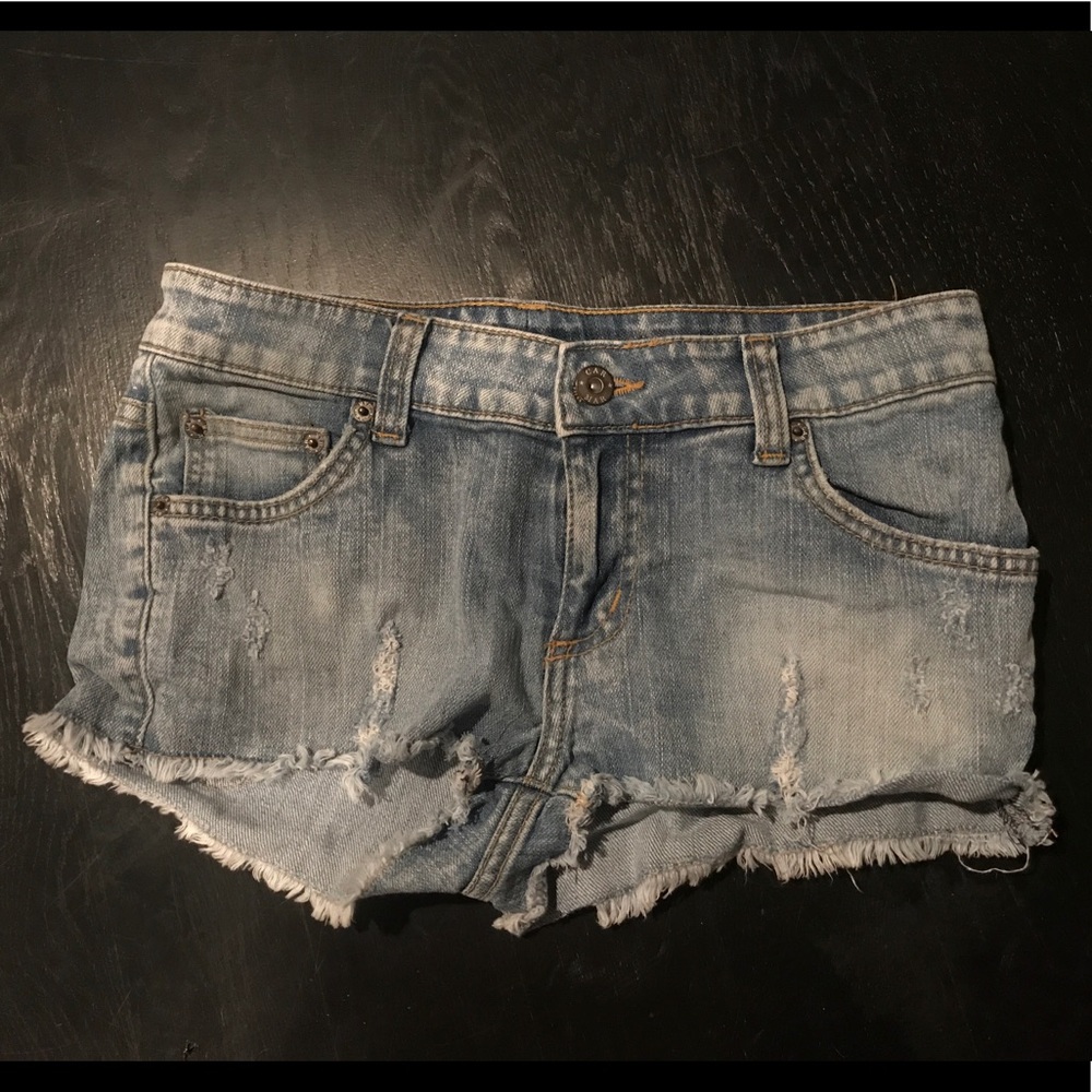LF Carmar-distressed denim shorts