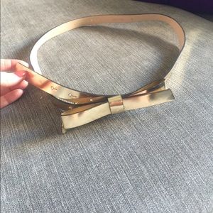Kate Spade Bow Belt in Gold