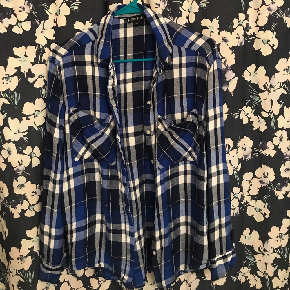 Express button down