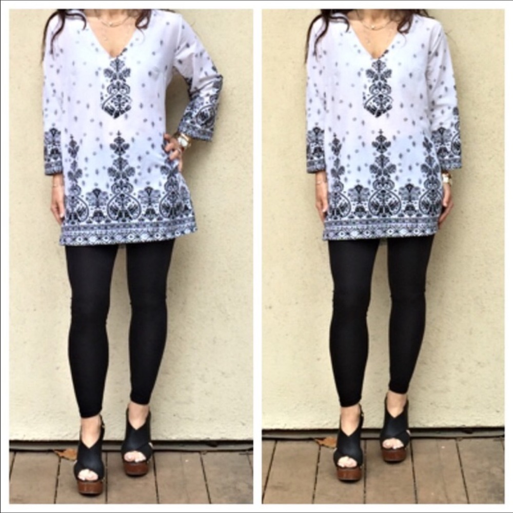 LAST ONE! Black and White Tunic - Picture 2 of 5