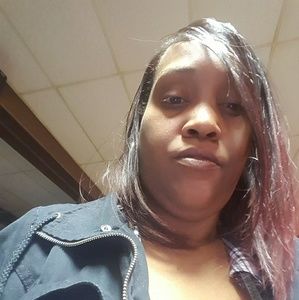 Meet your Posher, Deanna