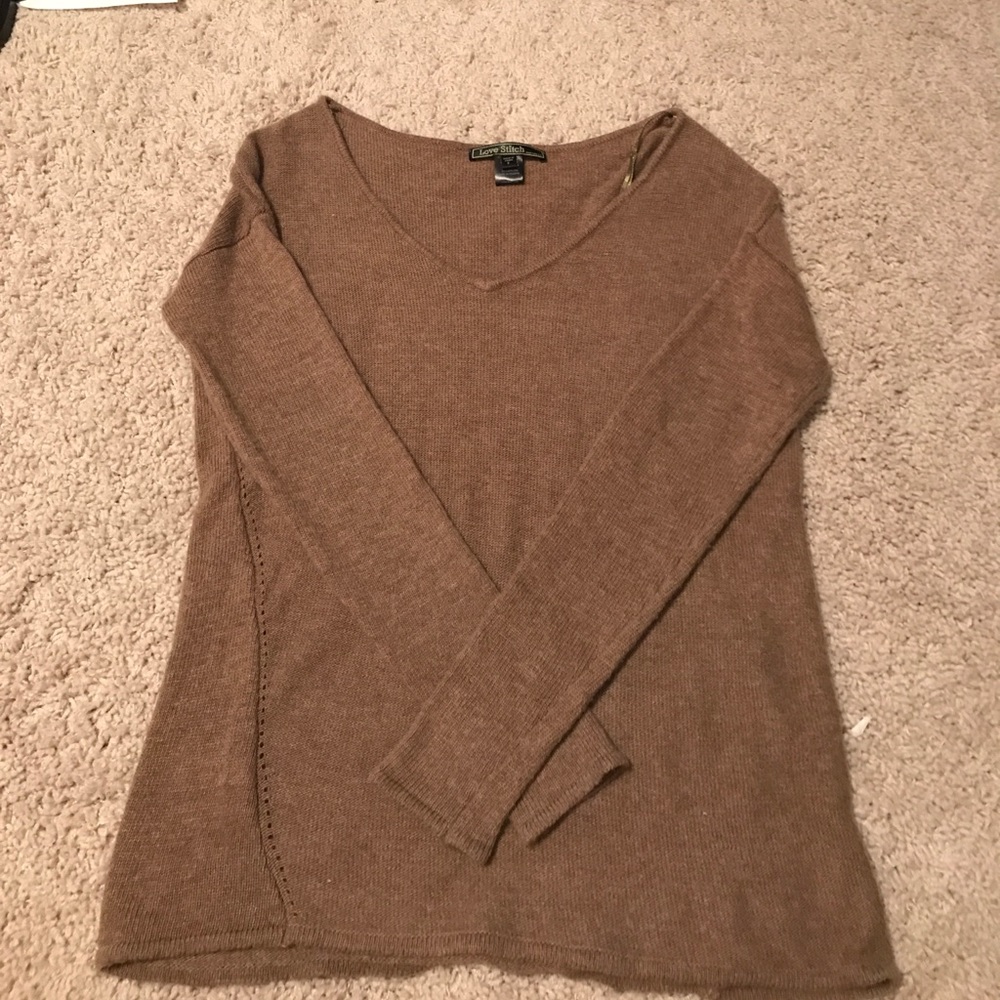 brown Love Stitch sweater perfect for fall!
