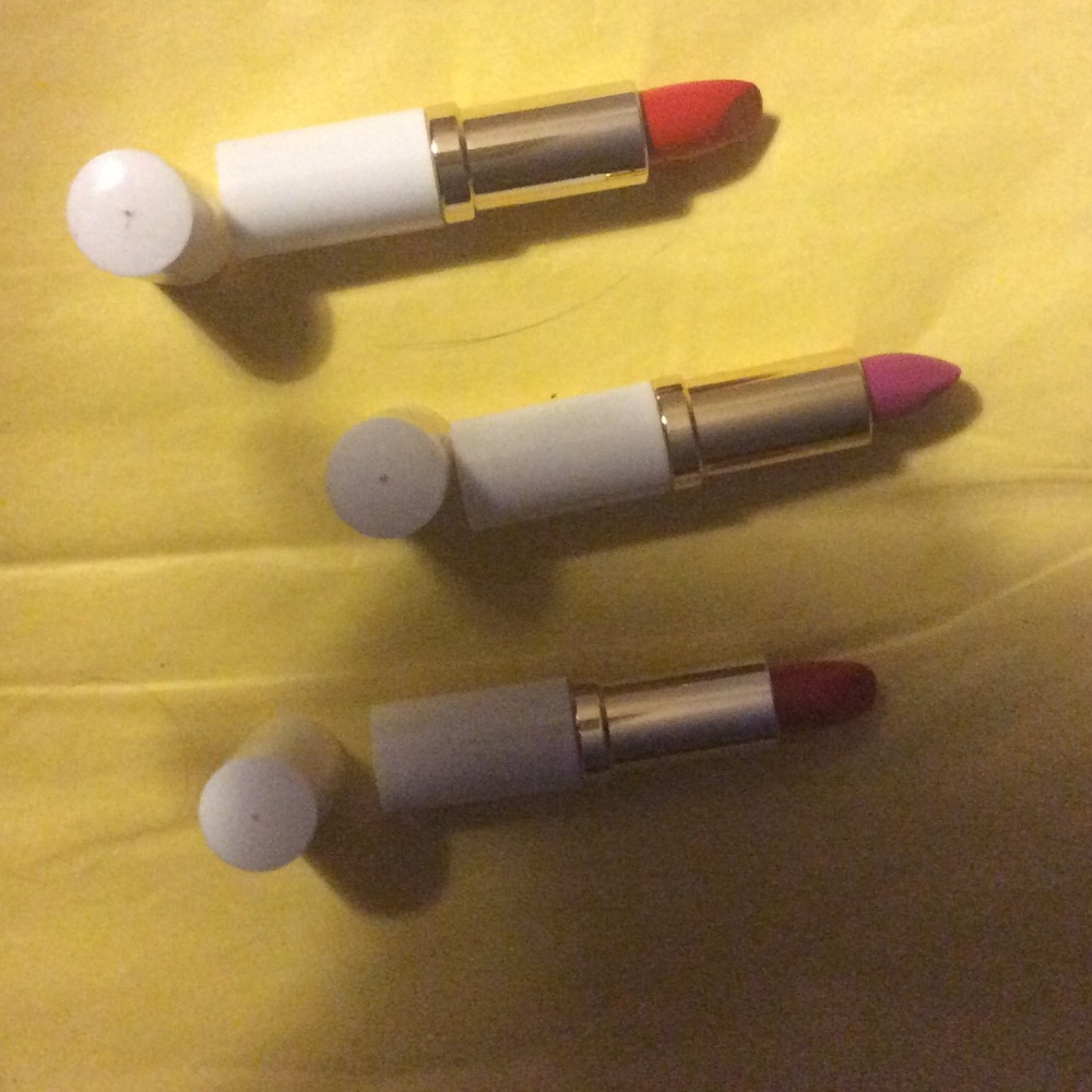 Generic 💄2 Reds and 1 Violet - Picture 4 of 5