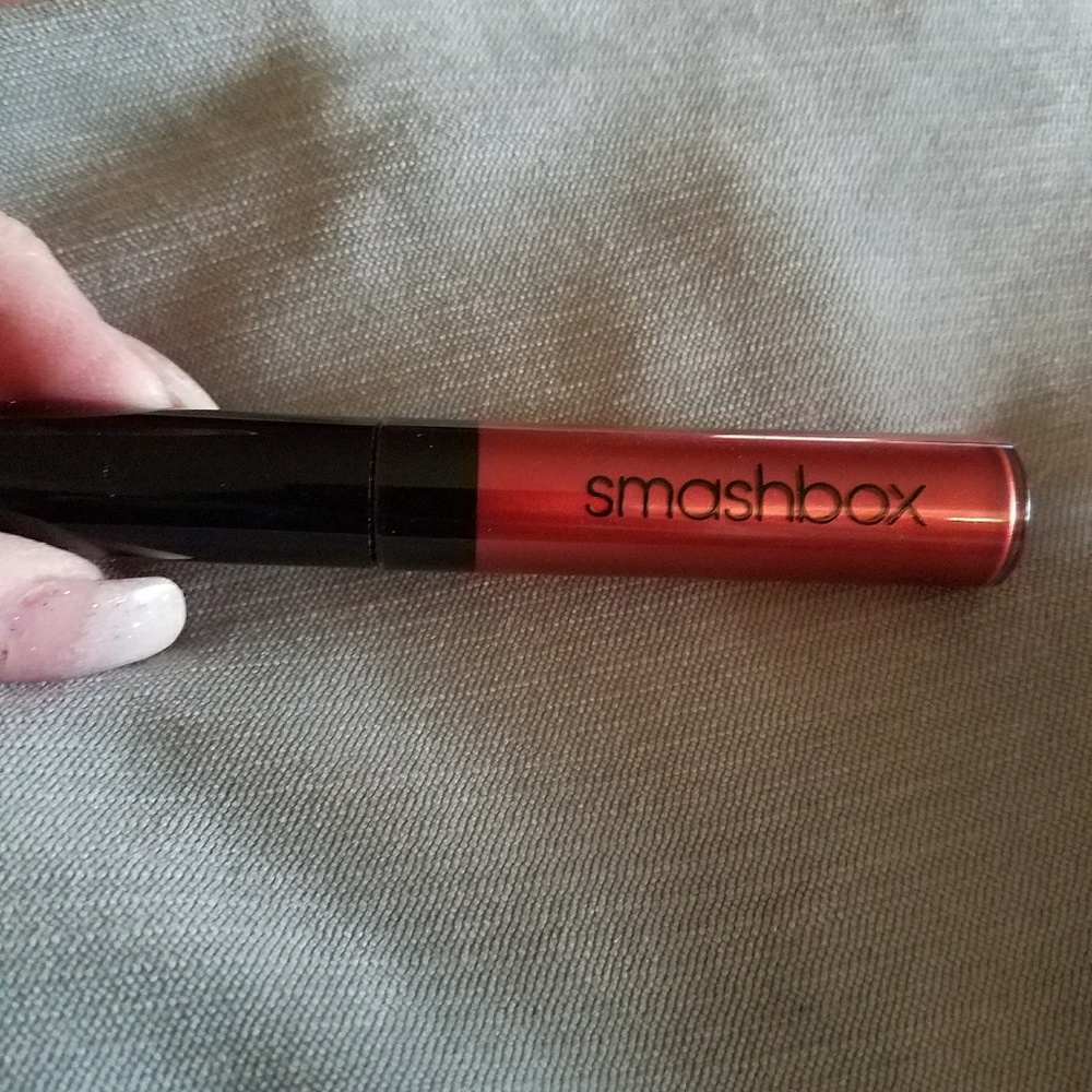 SMASHBOX lipstick