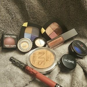 Kat Von D, Urban Decay and others Bundle!