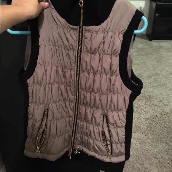 Calvin Klein performance vest size large - Picture 2 of 4