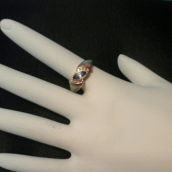 Opal and Tanzanite ring - Picture 2 of 11