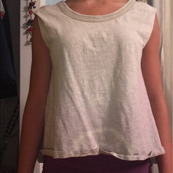 Tank - Picture 1 of 2