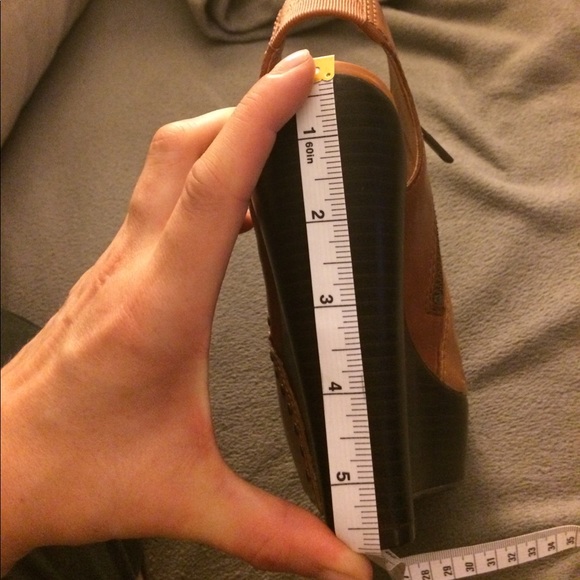 Lucky brand wedges,size 8.5 - Picture 4 of 4