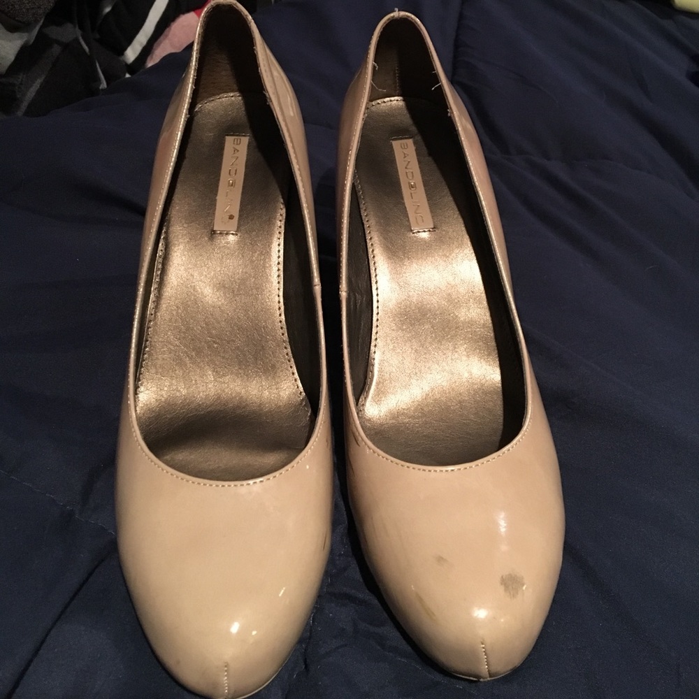 {Bandolino} Patent Leather Nude Heels