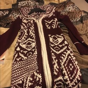 Long sleeved zip up long coat