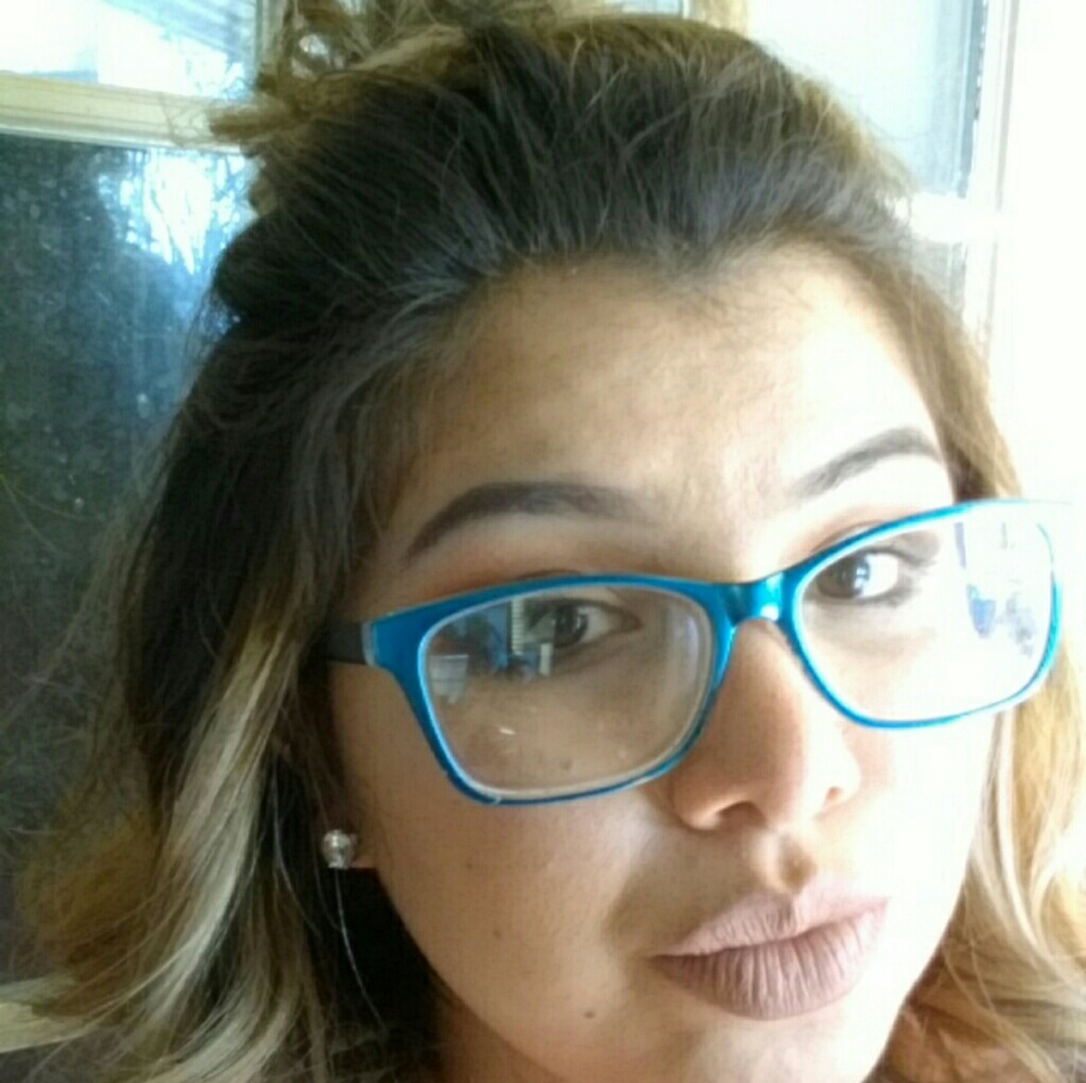 Meet your Posher, Drea n