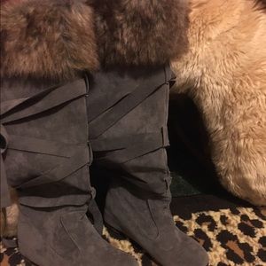 Grey Fur Wedge boots
