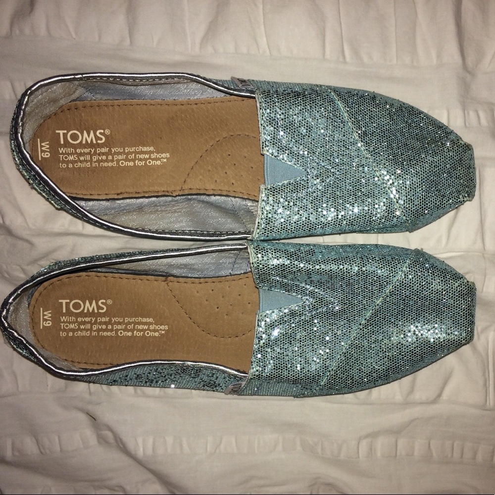 Light Blue Glitter Toms