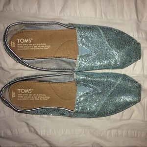 Light Blue Glitter Toms