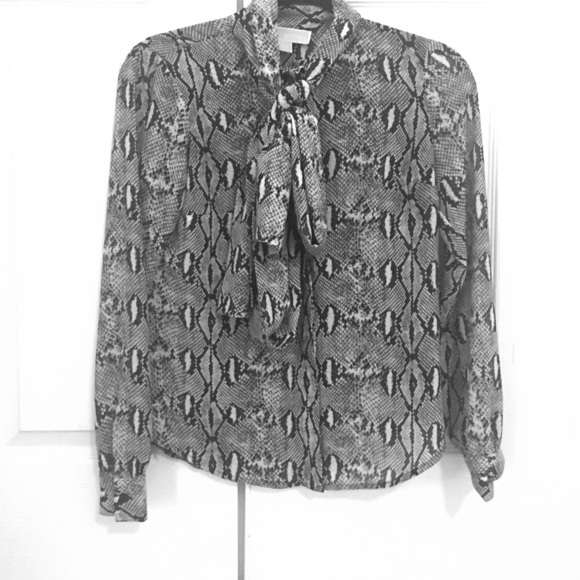 Michael Kors Long sleeve pussy bow blouse - Picture 1 of 3