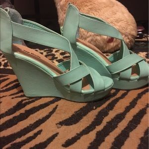 Top Moda mint wedges