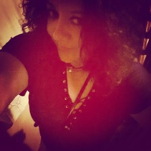 Meet your Posher, Rosana