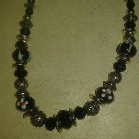 mostly glass vintage beaded choker with flowers painted on it - Picture 1 of 4